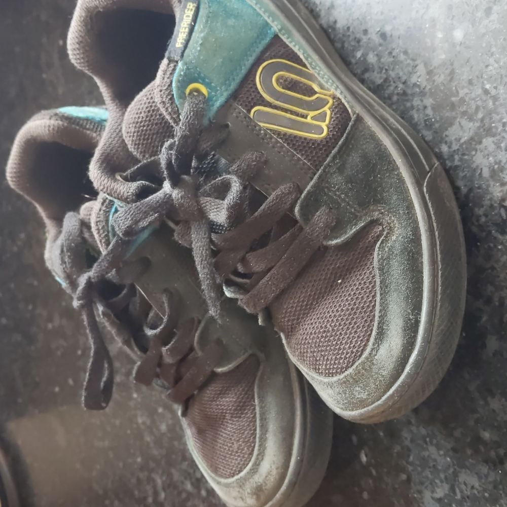 Boy size 2 Five Ten shoes